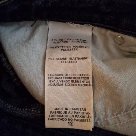 Levi's Women's Classic Dark Blue Distressed Jean Shorts - Picture 5 of 8